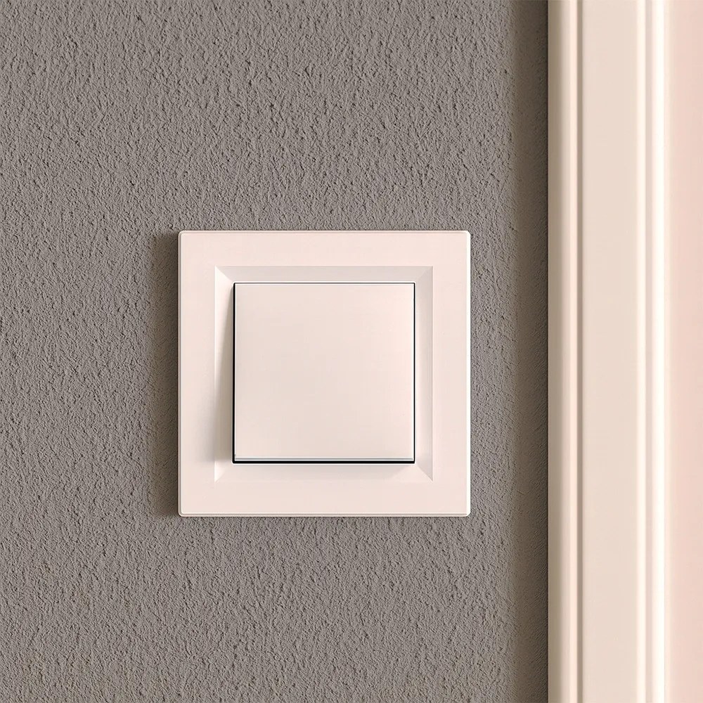 Nova váltókapcsoló 10A 250V 106 fehér kerettel