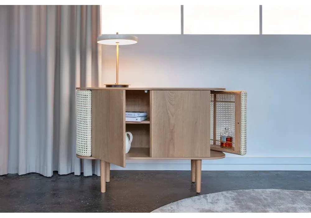 Natúr színű alacsony komód tölgyfa dekorral 109x75 cm Treasures – UMAGE