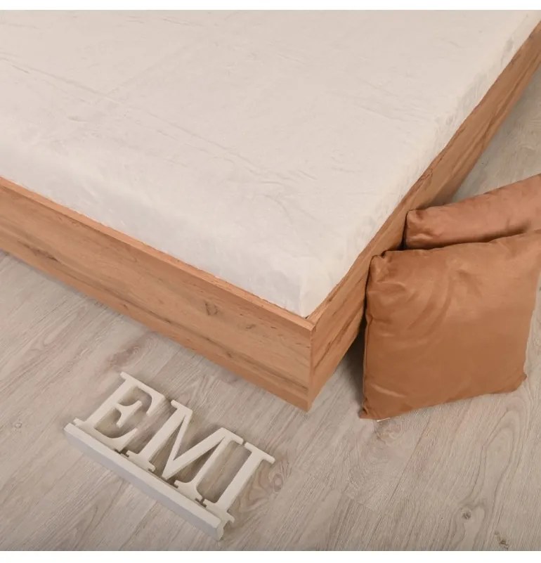 EMI krémszínű mikroplüss gumis lepedő, 180x200-as lap