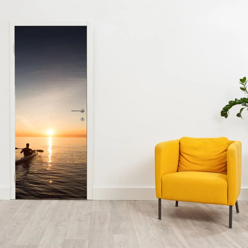 Fotótapéta ajtóra - Kajak a tengeren (95x205cm)