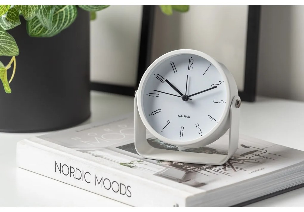 Karlsson 5989WH design ébresztőóra fehér, átmérő 12 cm