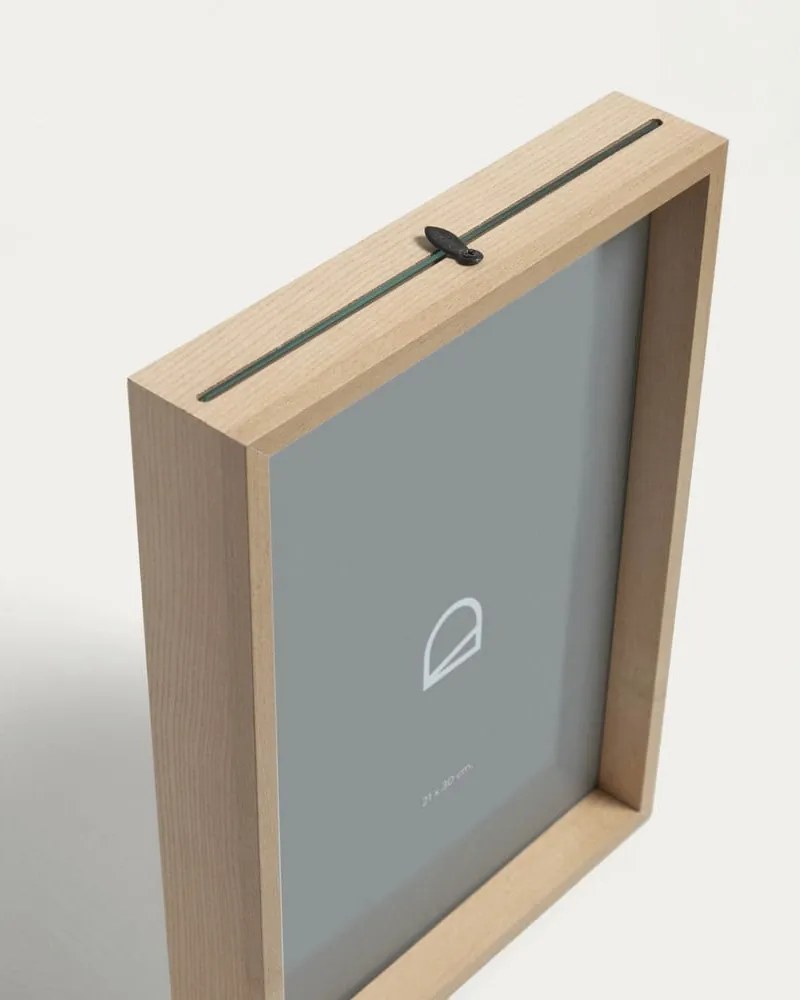 Natúr színű álló képkeret 22,5x31,5 cm Flavina – Kave Home