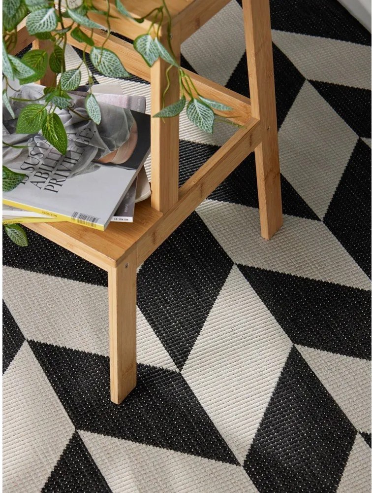 Fekete-krémszínű kültéri-beltéri szőnyeg 160x230 cm Haringey Terrick – Ted Baker