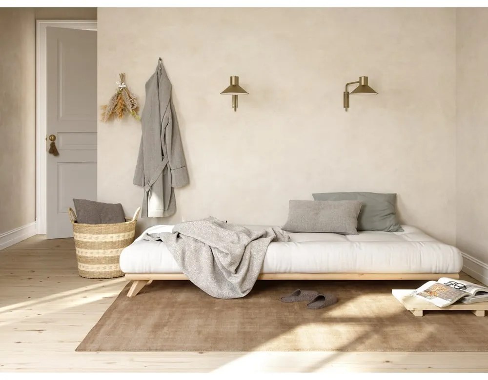 Borovi fenyő egyszemélyes ágy ágyráccsal 90x200 cm Senza – Karup Design