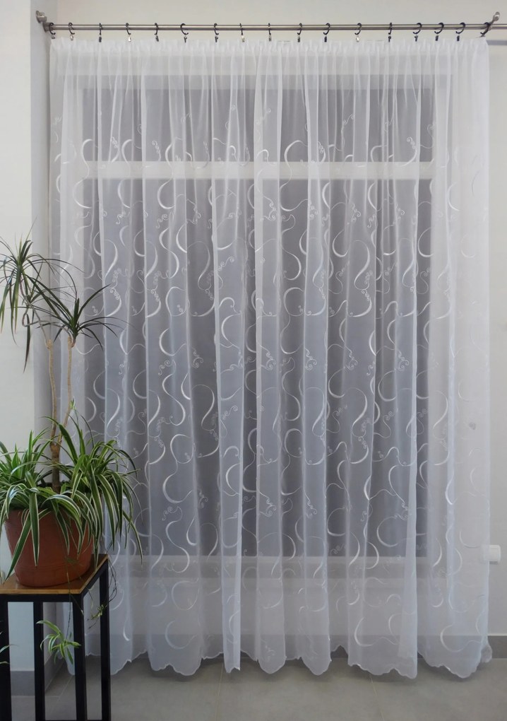 Mg függöny Licer Woal Fehér hímzés 300x180cm lengyel szalaggal