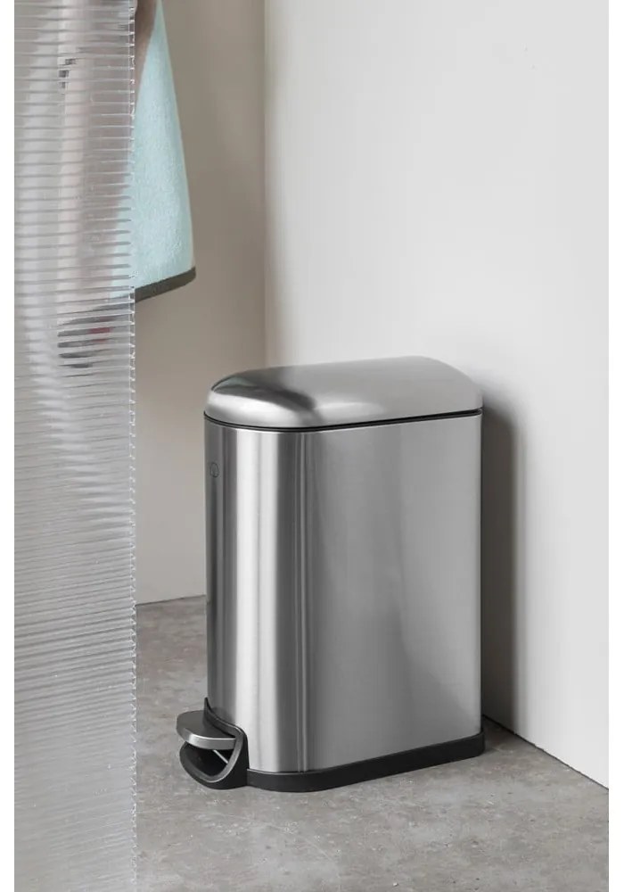 Ezüstszínű rozsdamentes acél pedálos szemetes 10 l Wather – Mette Ditmer Denmark