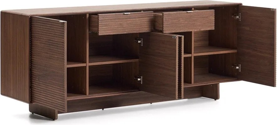 Sötétbarna komód diófa dekorral 194,5x78x45 cm Norlen – Kave Home