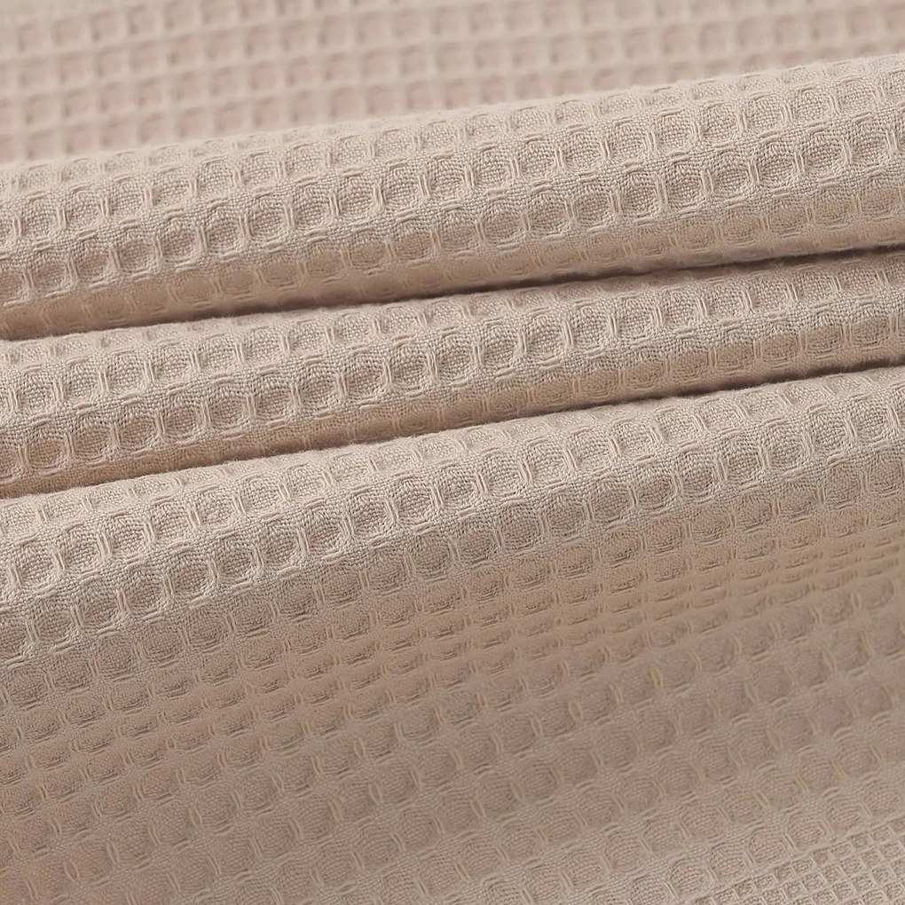 Goldea hímzett waffle konyharuha - kávé barna alapon 50 x 70 cm
