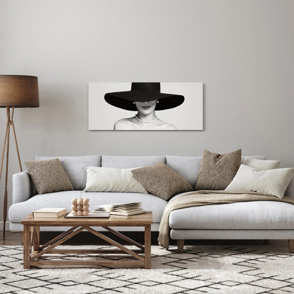 Kép - kalapos nő (120x50 cm)