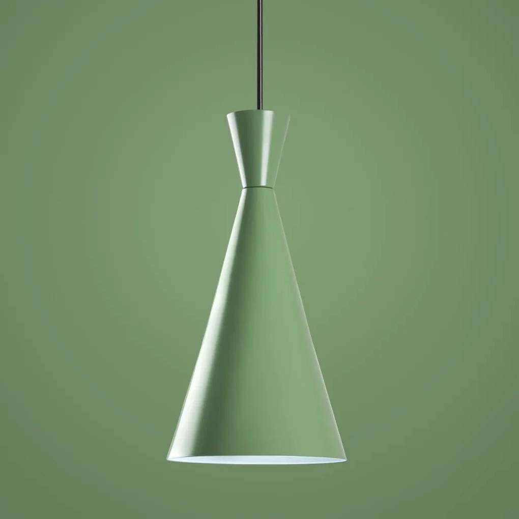Tom - 3541 - Mint