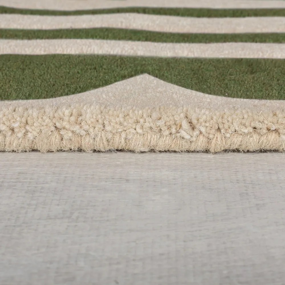 Zöld-natúr színű kézi szövésű gyapjú futószőnyeg 80x230 cm Lois Scallop – Flair Rugs
