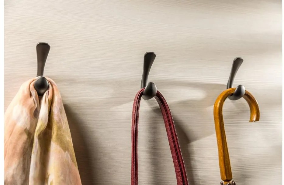 Fogas fém, Ora, fekete matt