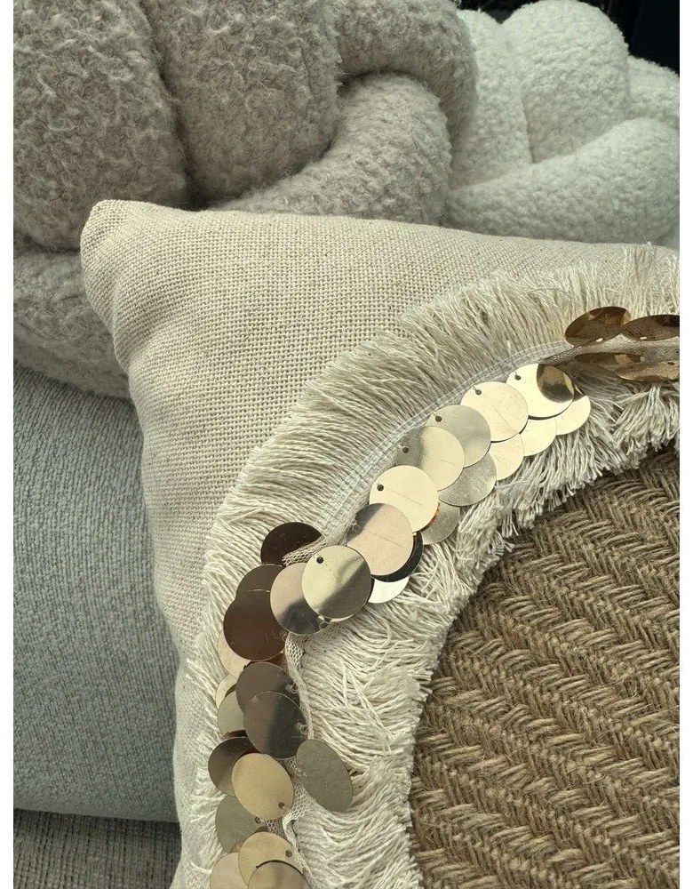 Párnahuzat 43x43 cm Sequins – Mioli Decor