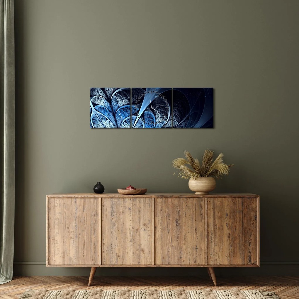 Egy sötétkék virág képe (órával) (90x30 cm)
