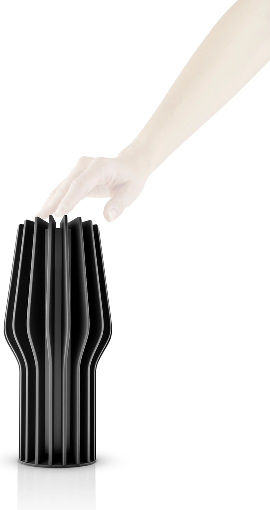 Sugárzó LED-es tölthető lámpa, fekete - Eva Solo