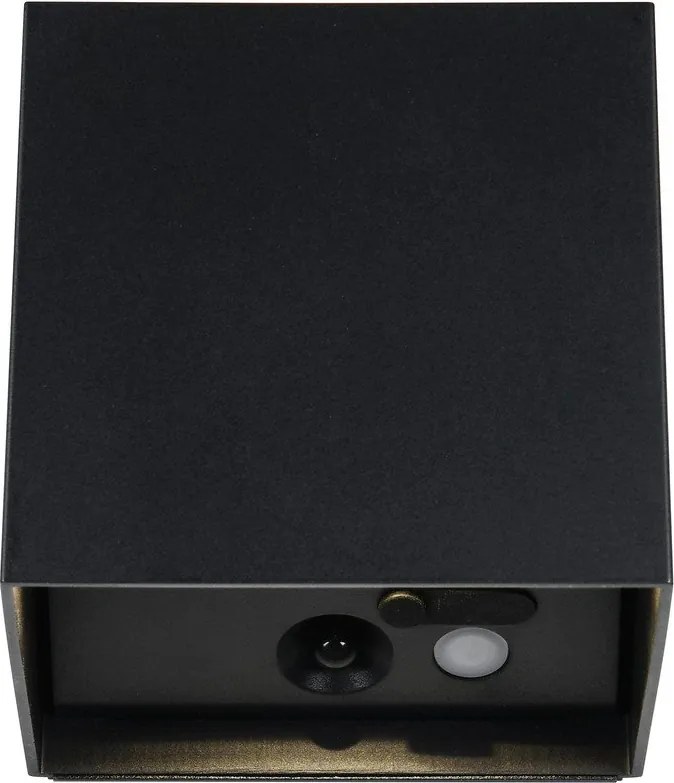 USB LED fali kültéri lámpa mozgásérzékelővel (magasság 10 cm) Genie – Reality