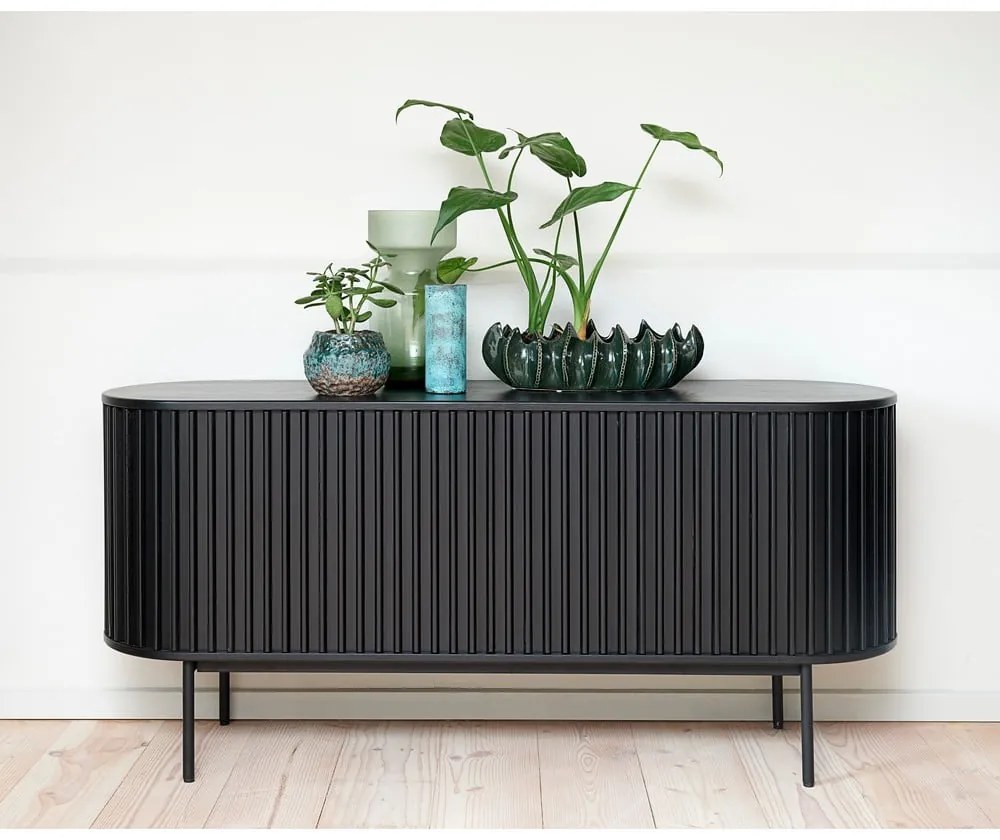 Fekete alacsony komód tolóajtóval, tölgyfa dekorral 73x160 cm Siena – Unique Furniture