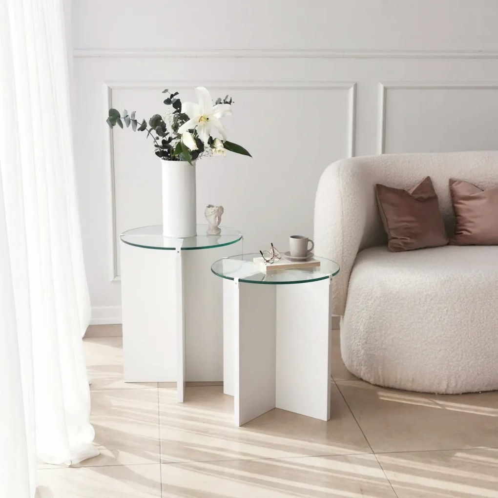 Lily - White