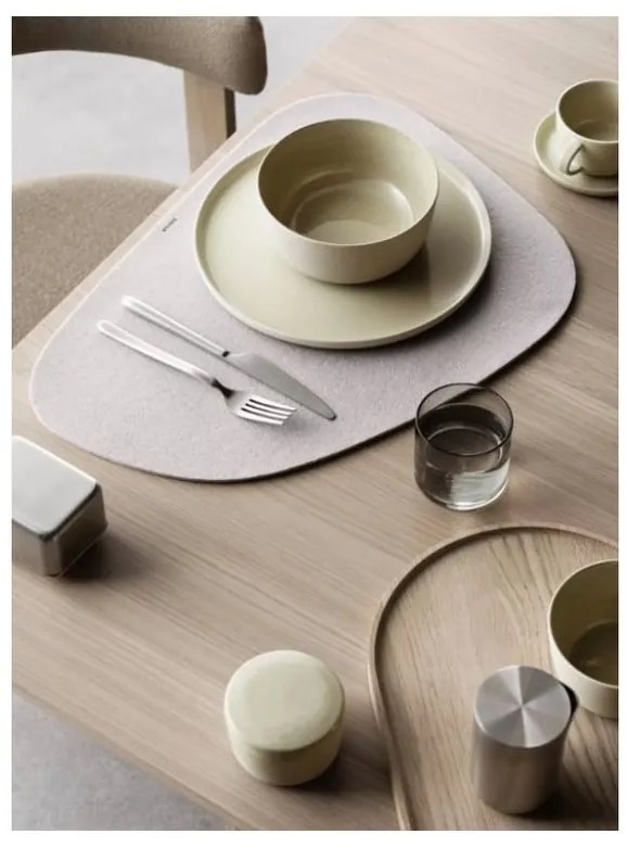 Textil tányéralátét 35x48.5 cm LAGONA – Blomus