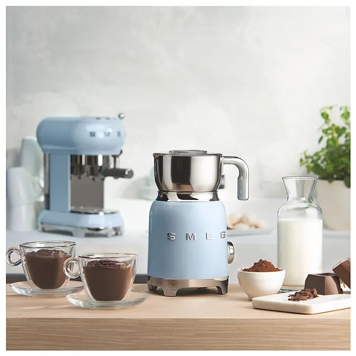 SMEG 50's Retro Style tejhabosító 0,6l piros - Smeg