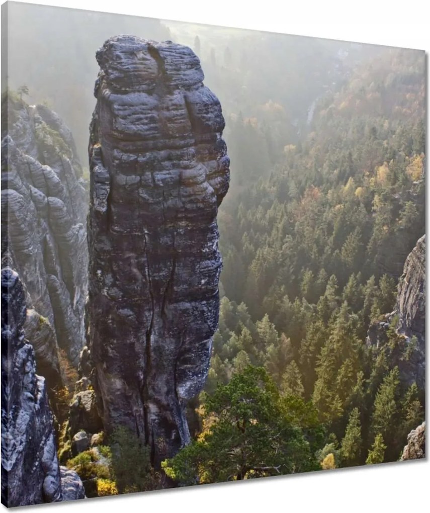 Vászonkép 60x60 Magas szikla