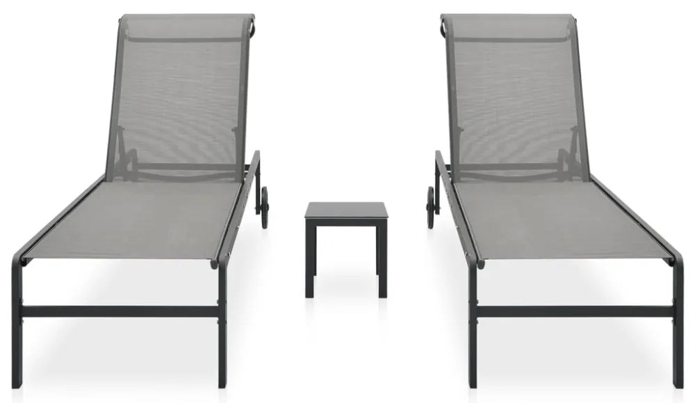 2 db textilén és acél napozóágy asztallal