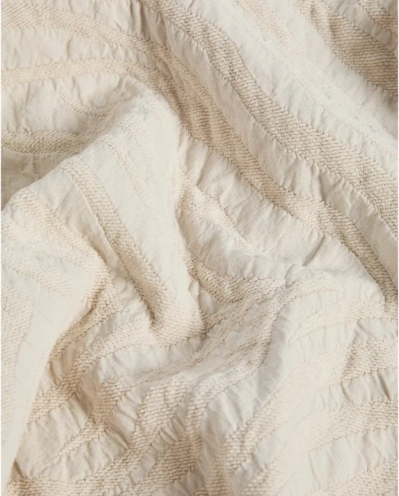 Elefántcsont színű jacquard ágytakaró 240x260 cm Zenti – Kave Home