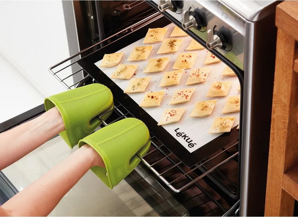 Szilikon sütőalátét 30x40 cm – Lékué