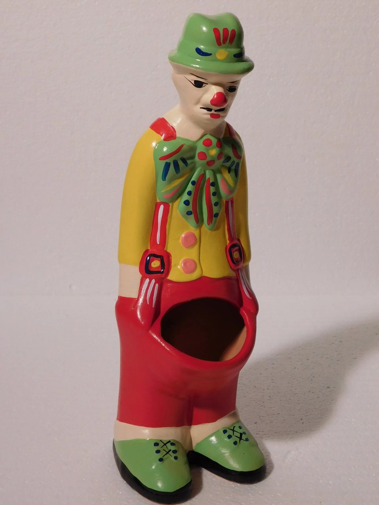 Kertész Figura Kert Virágtartó Dekoráció