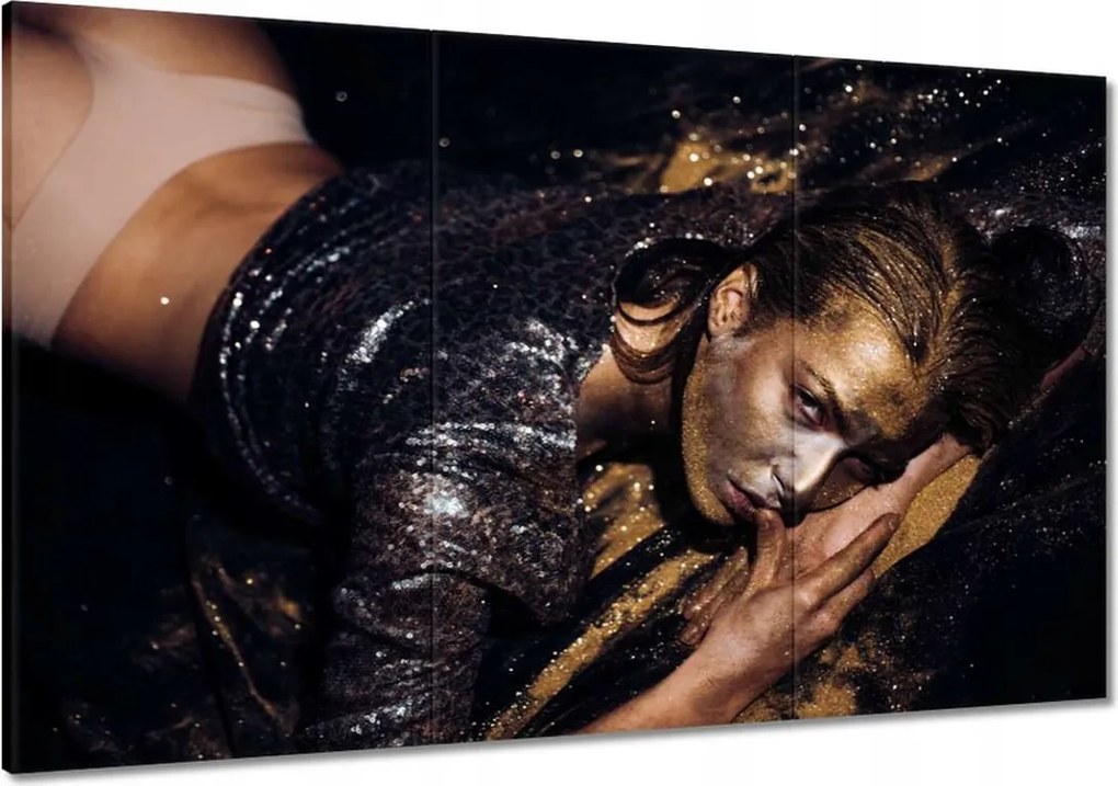 Vászonkép 120x80 Fürdés aranyban Nő