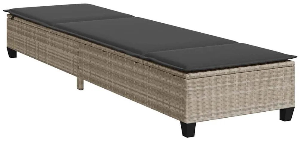 Világosszürke polyrattan napozóágy párnákkal 55x200x25,5 cm