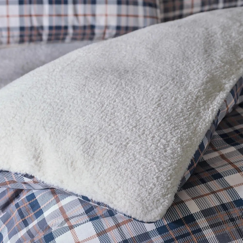 Kék-bézs kétszemélyes-hosszabbított sherpa ágyneműhuzat 230x220 cm Cosy Sherpa Check – Catherine Lansfield