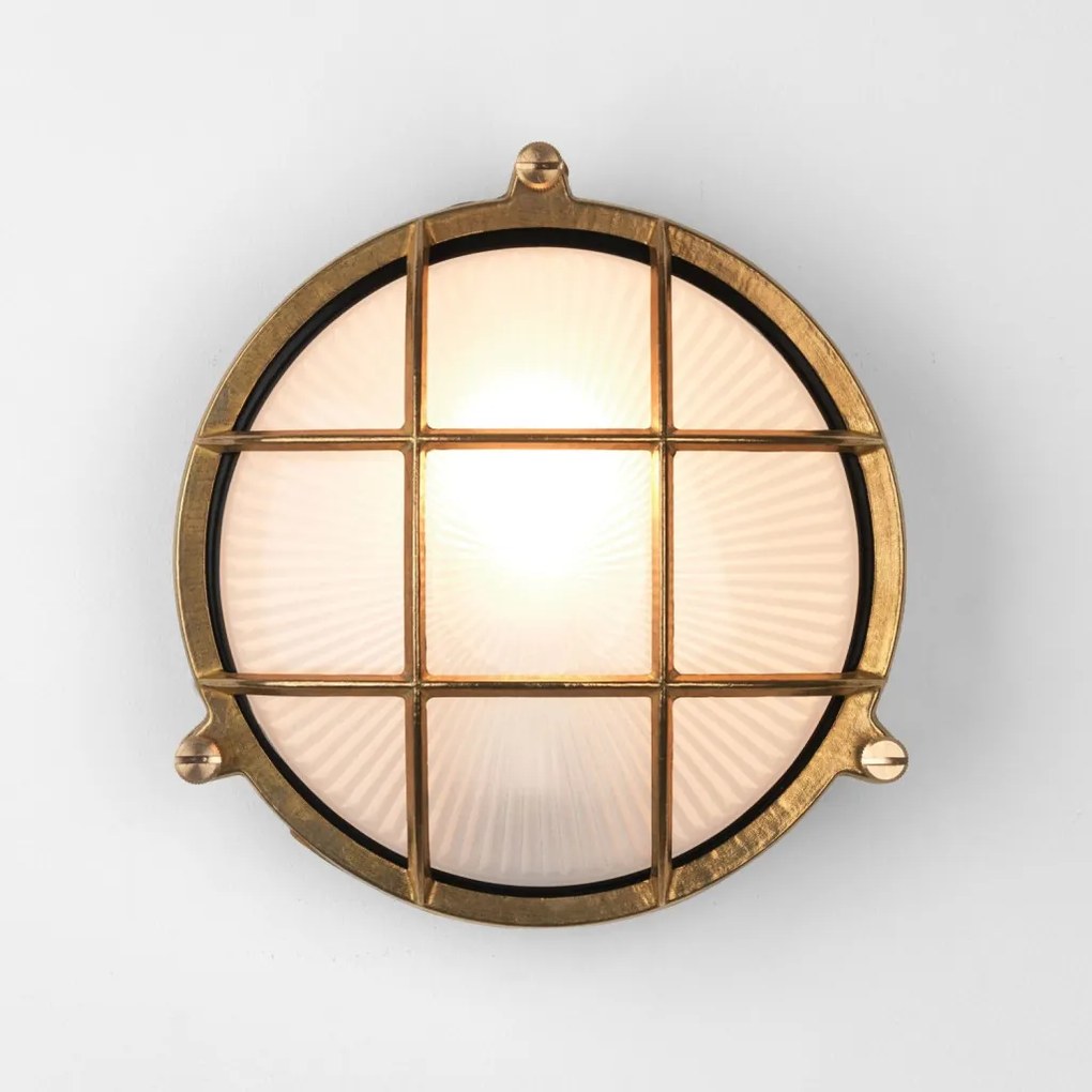 ASTRO LIGHTING 1376005 THURSO Klasszikus Kültéri Fali Lámpa Sárgaréz E27 IP44