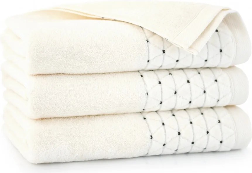 Törölköző 70X140 Fürdőlepedő Oscar Ab Krémszínű