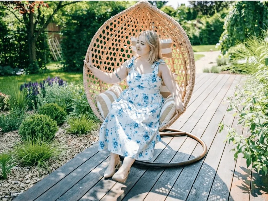 Világosbarna TROPIKAL függőszék állvánnyal