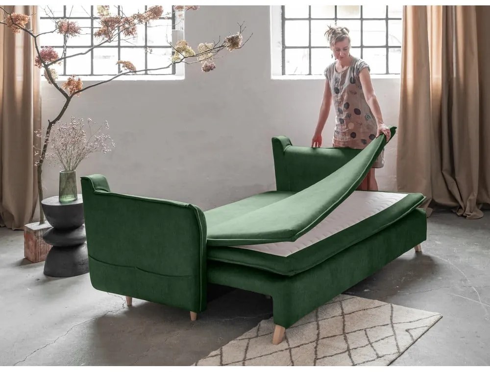 Zöld bársony kinyitható kanapé 225 cm Charming Charlie – Miuform