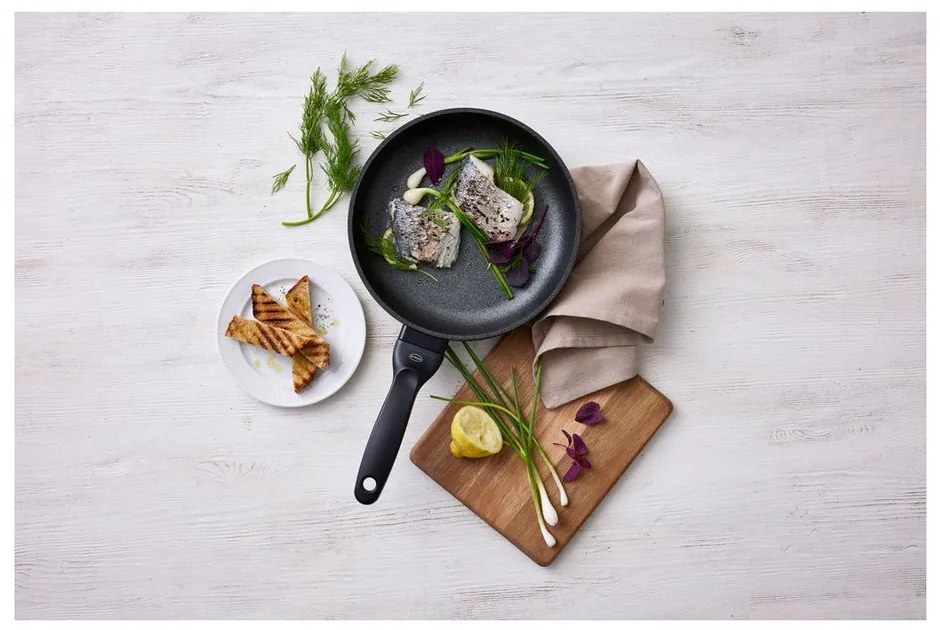 Fa vágódeszka 32x20 cm – Holm