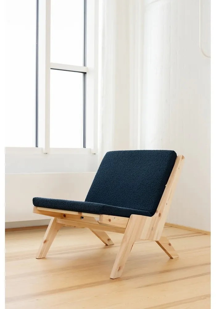 Sötétkék fotel Sway – Karup Design