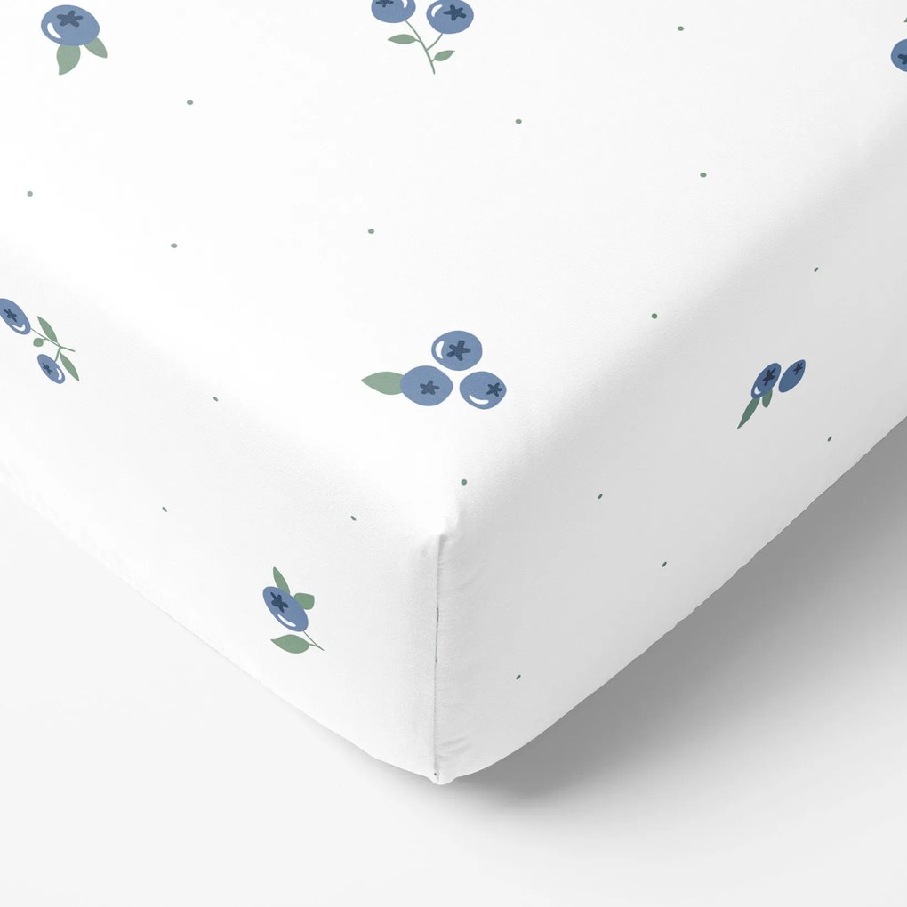 Goldea pamut gumis lepedő - áfonya mintás 180 x 200 cm