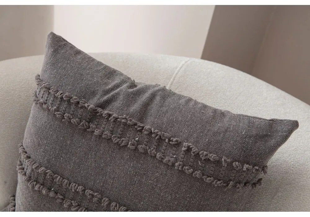 Párnahuzat 43x43 cm Tuffet – Mioli Decor