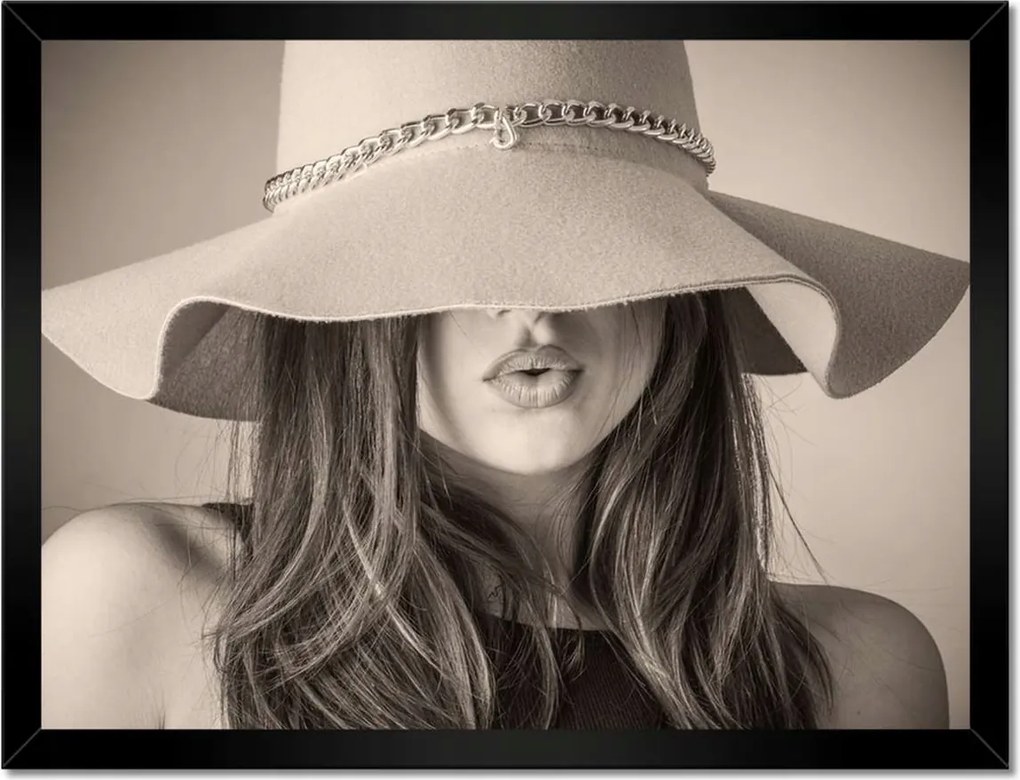 Poszterek keretben 40x30 Szűz a kalapban Stílus