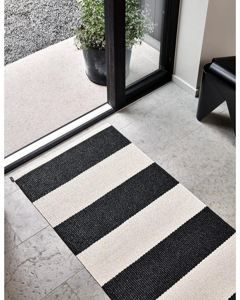 Fekete-fehér kültéri-beltéri futószőnyeg 70x150 cm Bob Black Vanilla – Pappelina