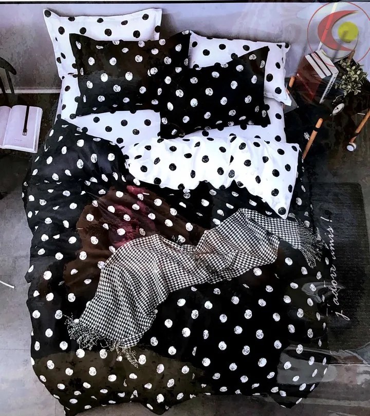 DOTS FEKETE fotó ágynemű 140x200 cm Ágynemű mérete: 140x200 cm, A csomag tartalma: 7 Készletcsomagolás