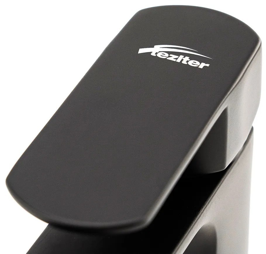 Sofia mosdó csaptelep fekete