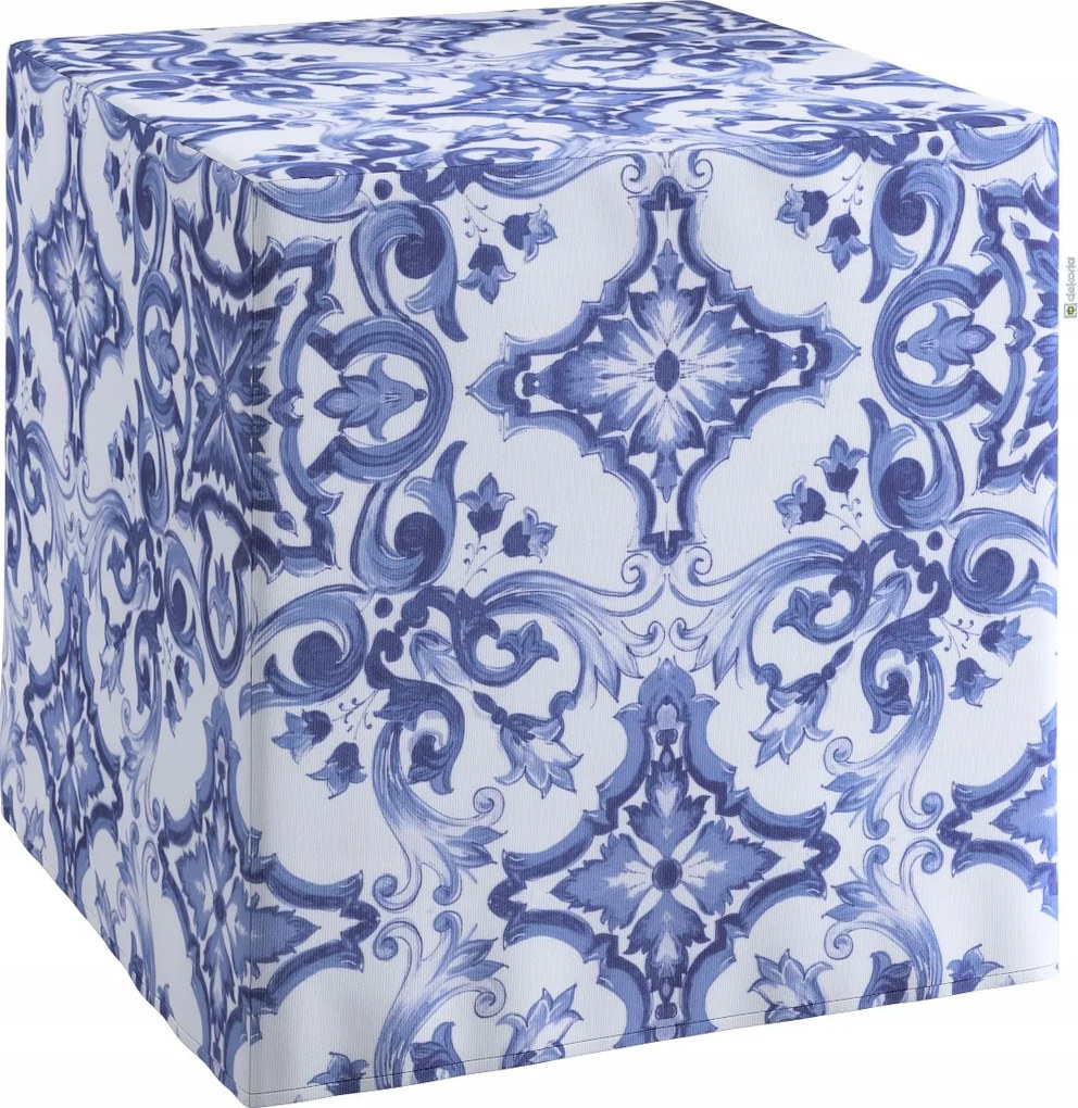 Kocka puff 40 x 40 x 40 cm kék minták fehér alapon