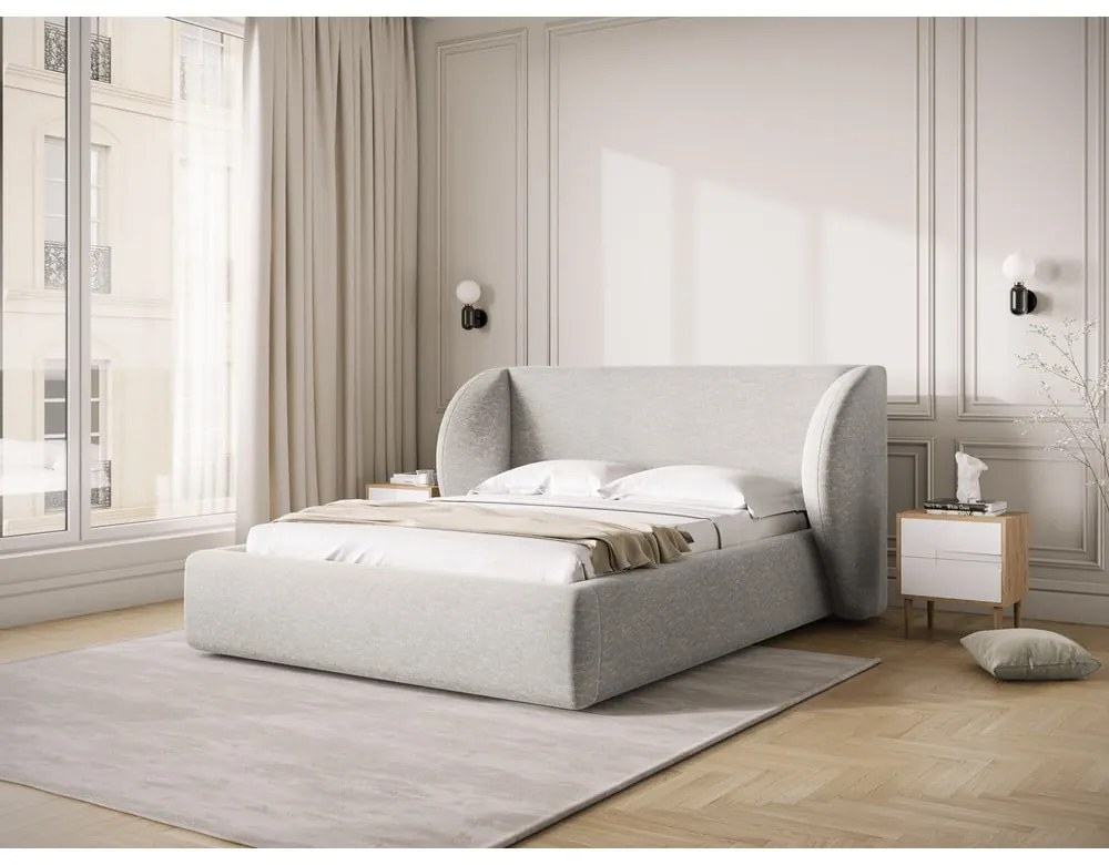 Világosszürke kárpitozott ágyneműtartós franciaágy ágyráccsal 200x200 cm Miley – Micadoni