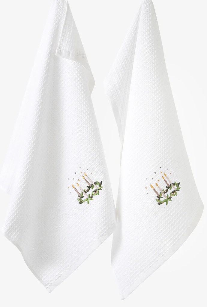 Goldea karácsonyi hímzett waffle konyharuha - adventi koszorú fehér alapon 50 x 70 cm