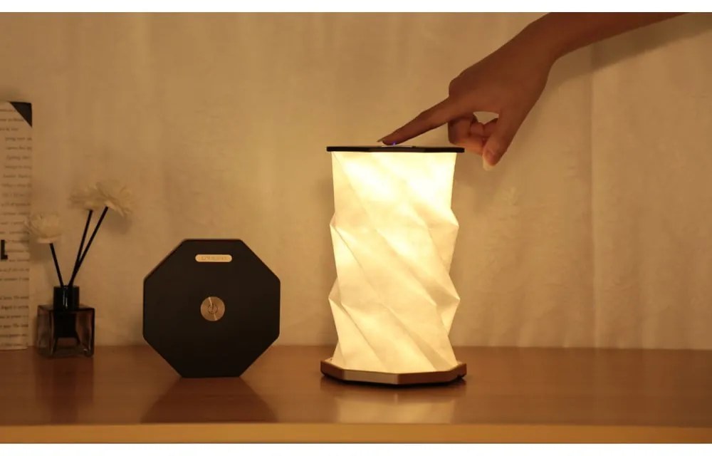 Fekete LED asztali lámpa (magasság 18 cm) Twist Hexagon – Gingko