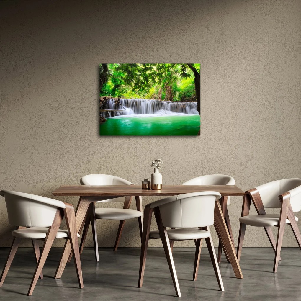Kép egy vízesésről Kanchanaburiban, Thaiföldön (70x50 cm)