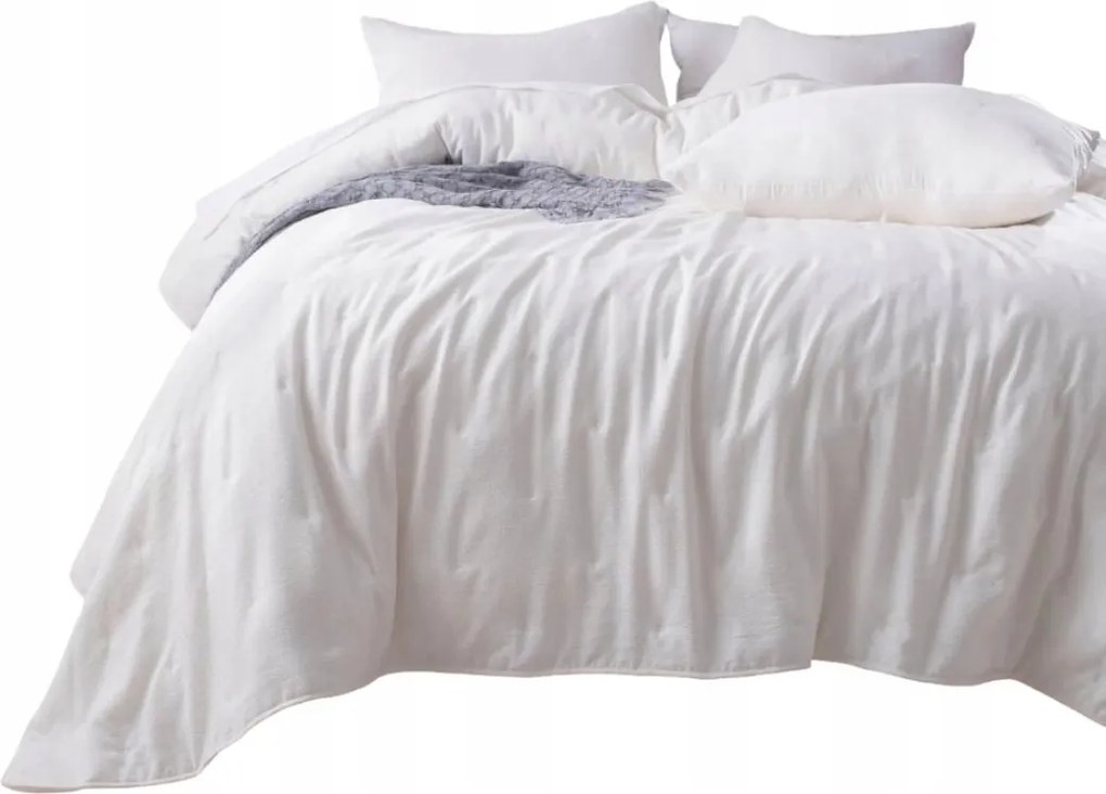 Dotta texturált dekoratív ágytakaró 160x220 krémszínű, pöttyös hímzéssel